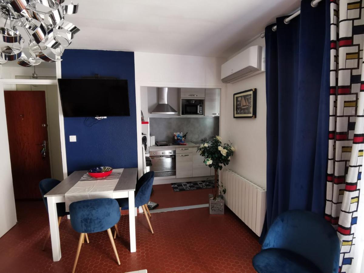 Appartement Charmant A Коллиур Экстерьер фото
